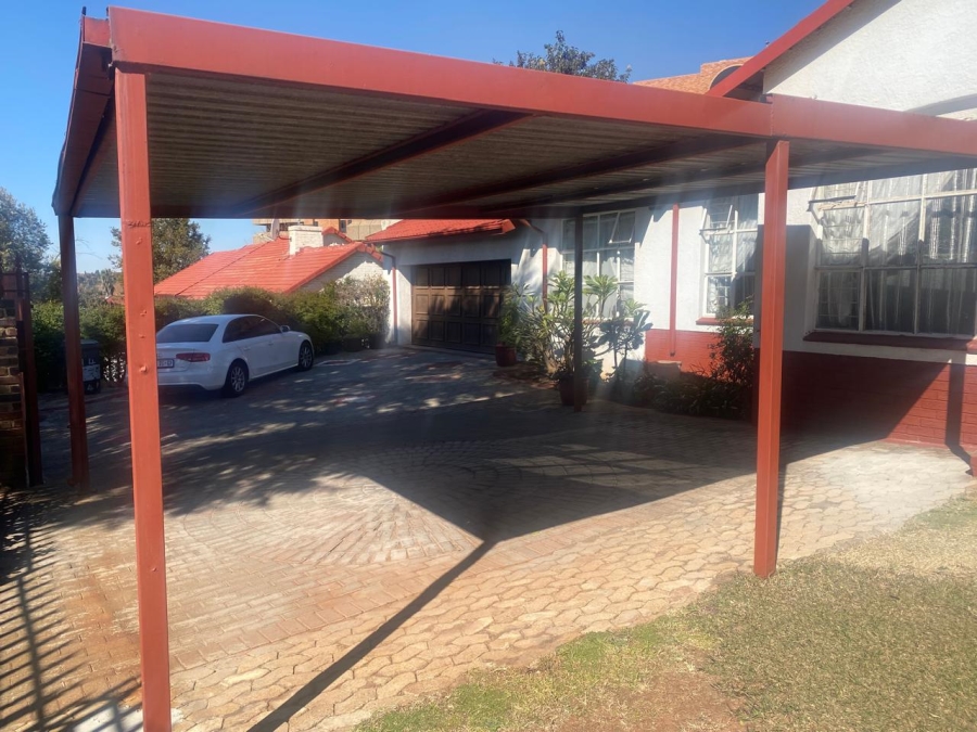 4 Bedroom Property for Sale in Florida Gauteng