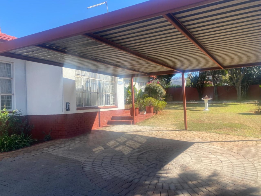 4 Bedroom Property for Sale in Florida Gauteng