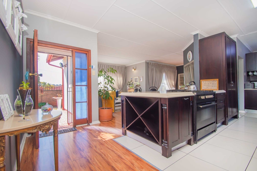 4 Bedroom Property for Sale in Florida Gauteng