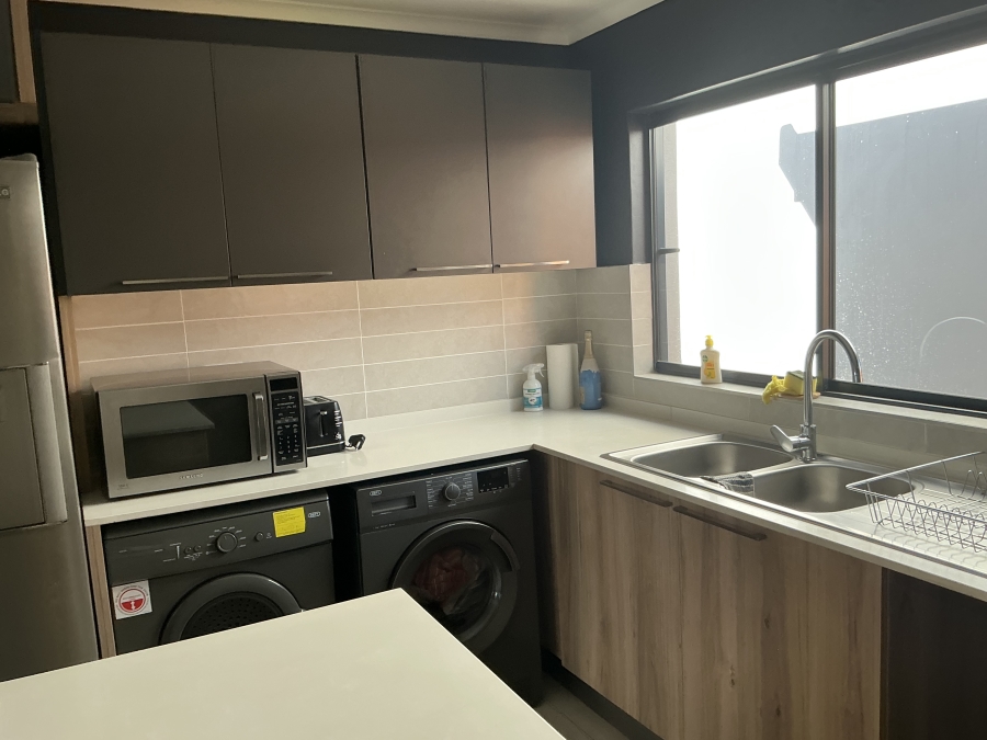 3 Bedroom Property for Sale in Louwlardia Gauteng