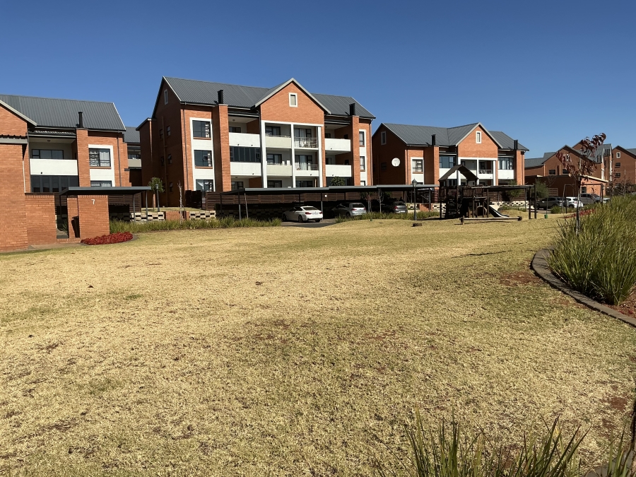 3 Bedroom Property for Sale in Louwlardia Gauteng