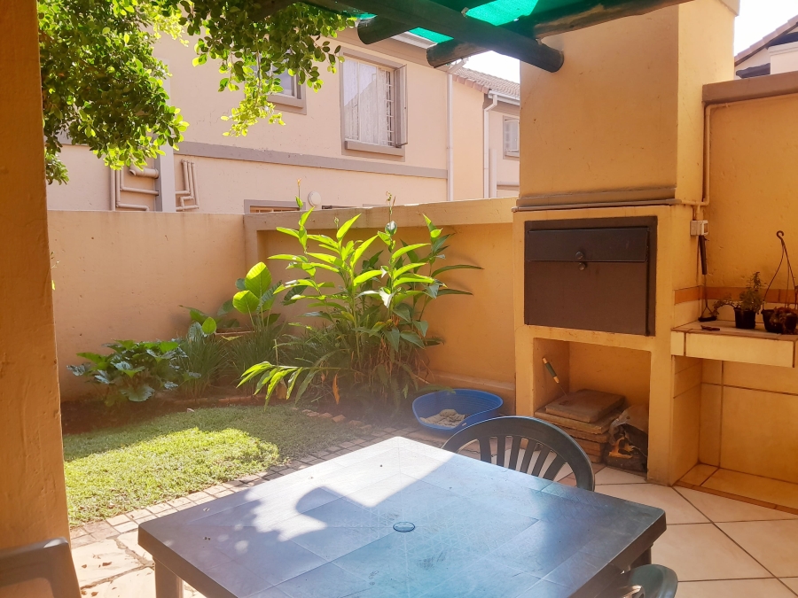 2 Bedroom Property for Sale in Willow Park Manor Gauteng