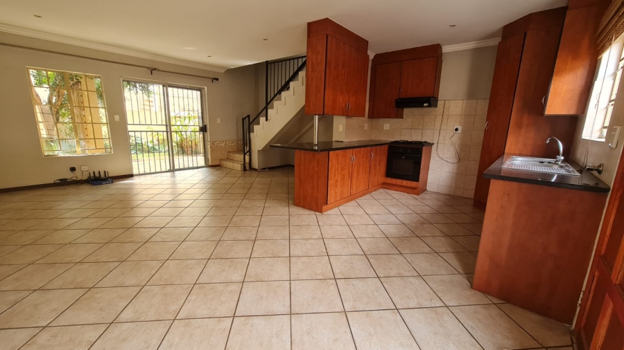 2 Bedroom Property for Sale in Willow Park Manor Gauteng