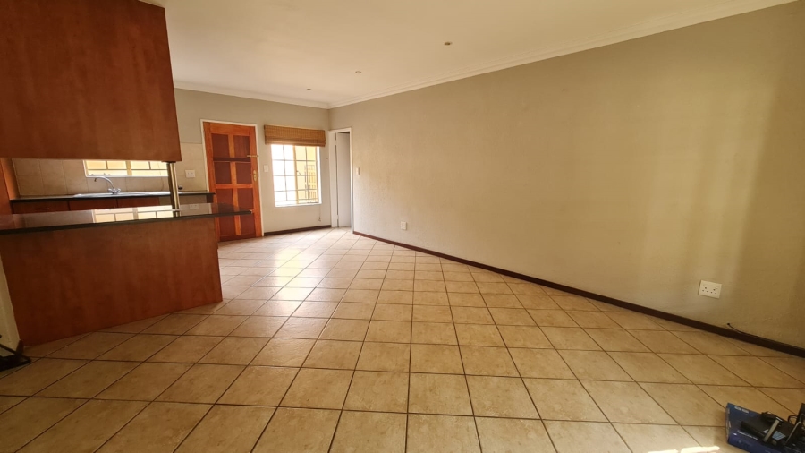 2 Bedroom Property for Sale in Willow Park Manor Gauteng