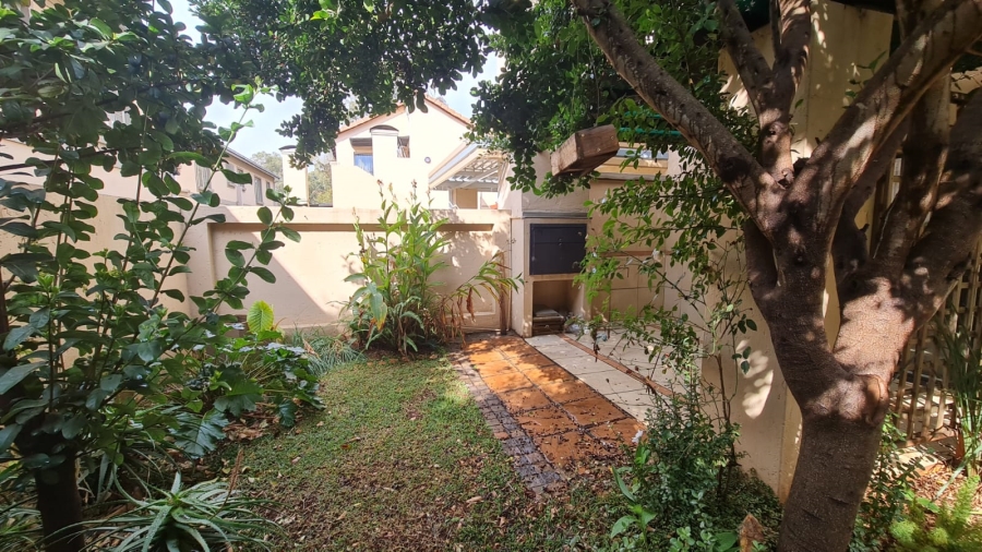 2 Bedroom Property for Sale in Willow Park Manor Gauteng