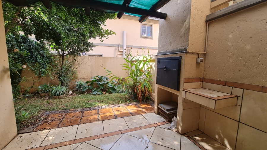 2 Bedroom Property for Sale in Willow Park Manor Gauteng