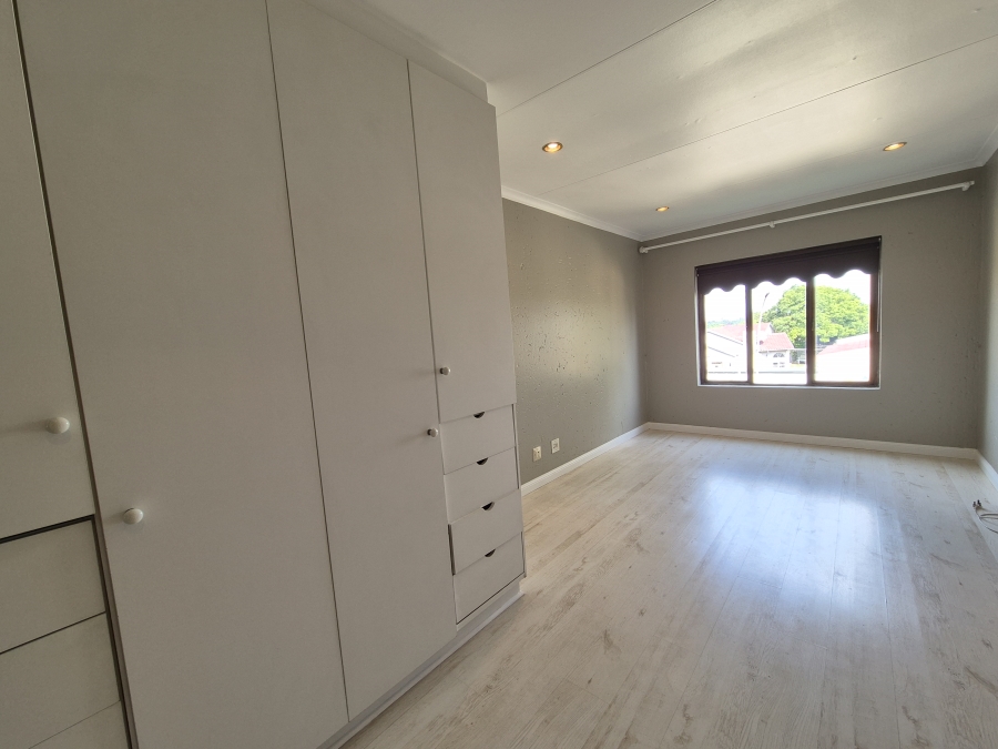 To Let 2 Bedroom Property for Rent in Buurendal Gauteng