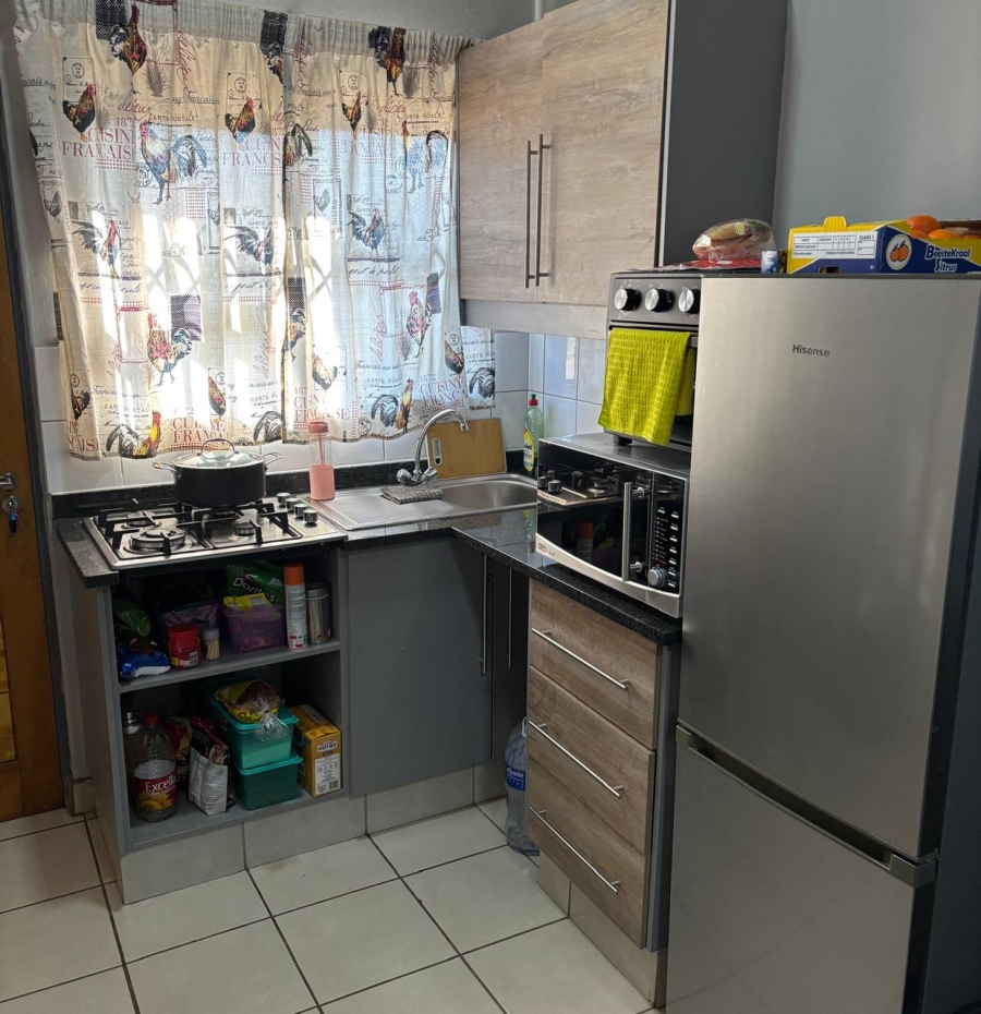 To Let 1 Bedroom Property for Rent in Villa Liza Gauteng