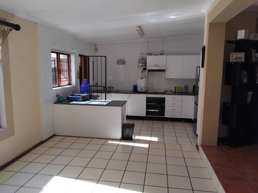 2 Bedroom Property for Sale in Rant En Dal Gauteng
