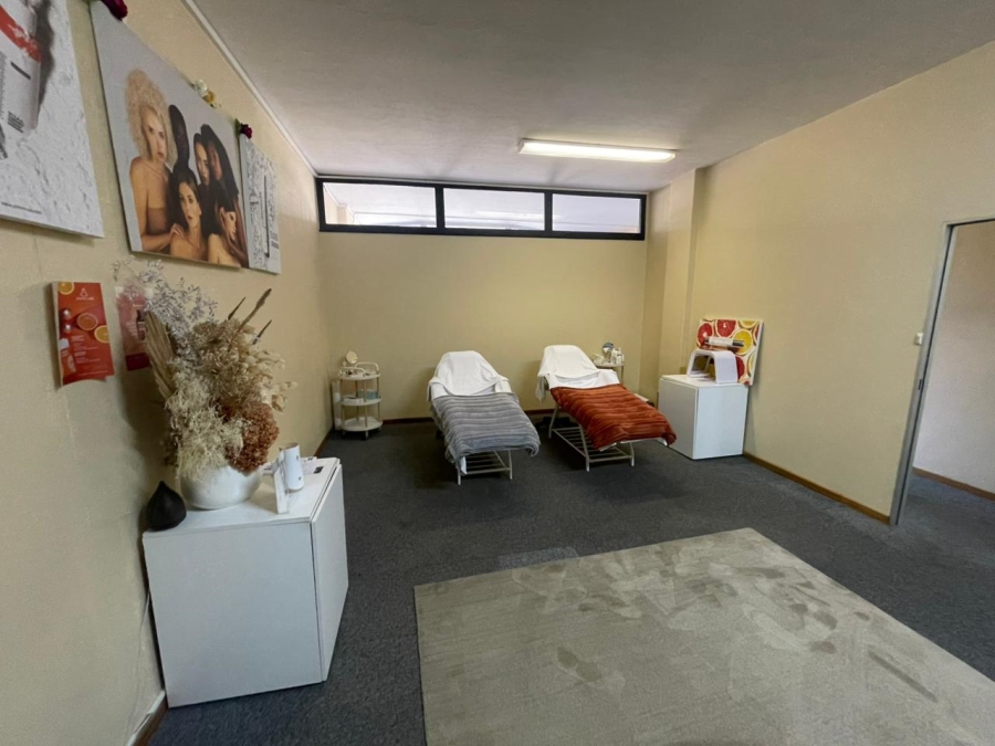Commercial Property for Sale in Nimrod Park Gauteng