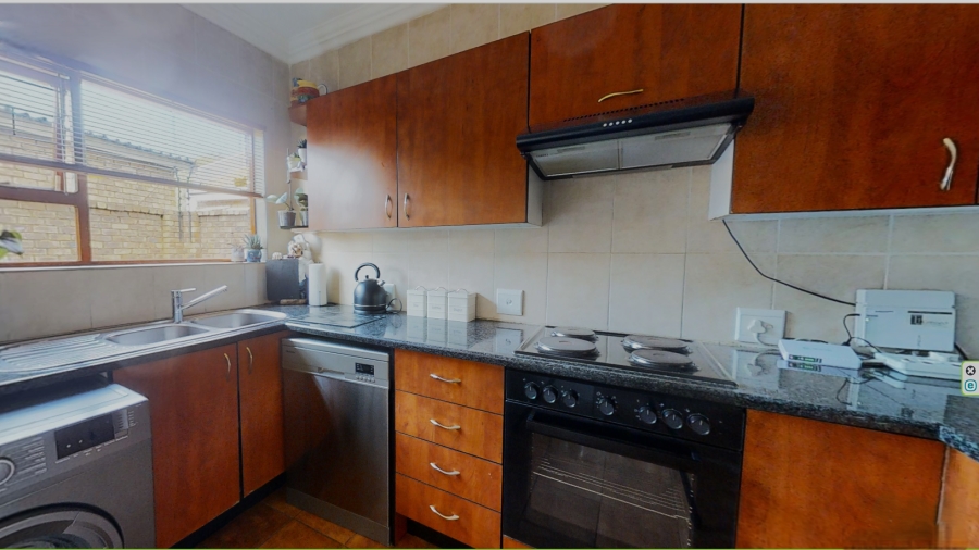 2 Bedroom Property for Sale in Bartlett Gauteng