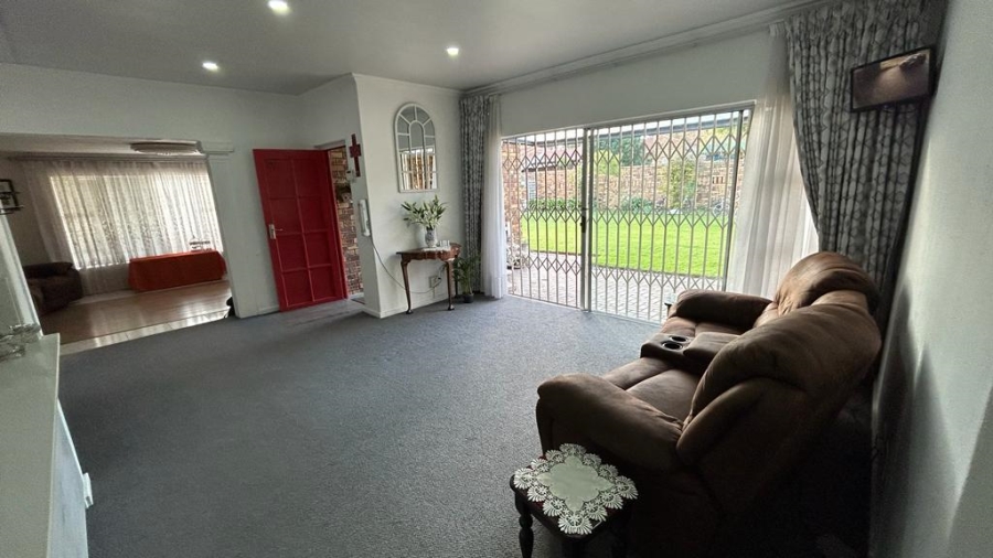 2 Bedroom Property for Sale in Bartlett Gauteng