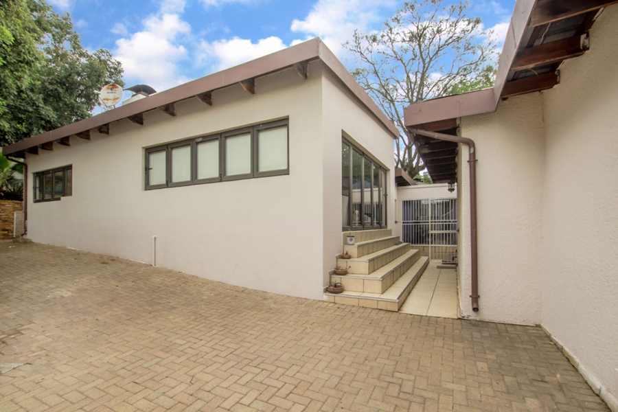 4 Bedroom Property for Sale in Constantia Kloof Gauteng