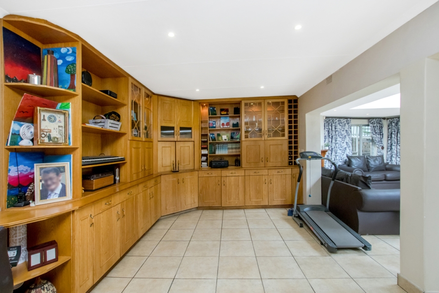 4 Bedroom Property for Sale in Constantia Kloof Gauteng