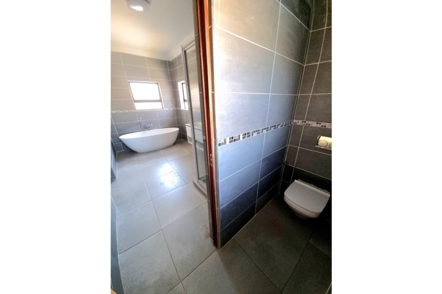 4 Bedroom Property for Sale in The Hills Game Reserve Estate Gauteng