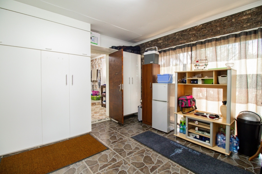11 Bedroom Property for Sale in Bredell Gauteng