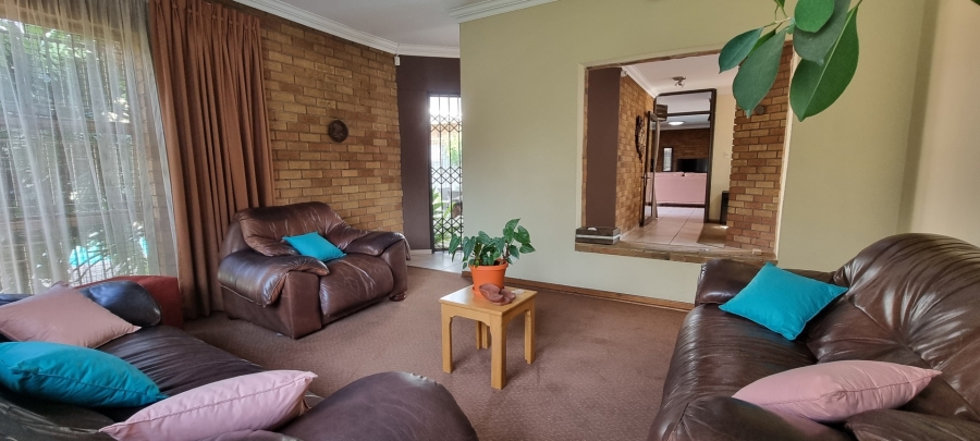 4 Bedroom Property for Sale in Sunward Park Gauteng