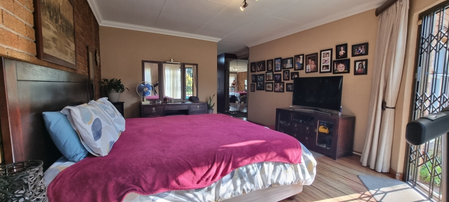 4 Bedroom Property for Sale in Sunward Park Gauteng
