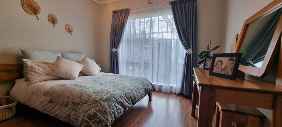 4 Bedroom Property for Sale in Sunward Park Gauteng
