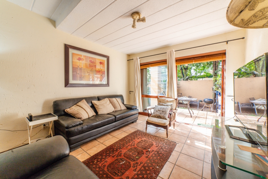 To Let 2 Bedroom Property for Rent in Douglasdale Gauteng