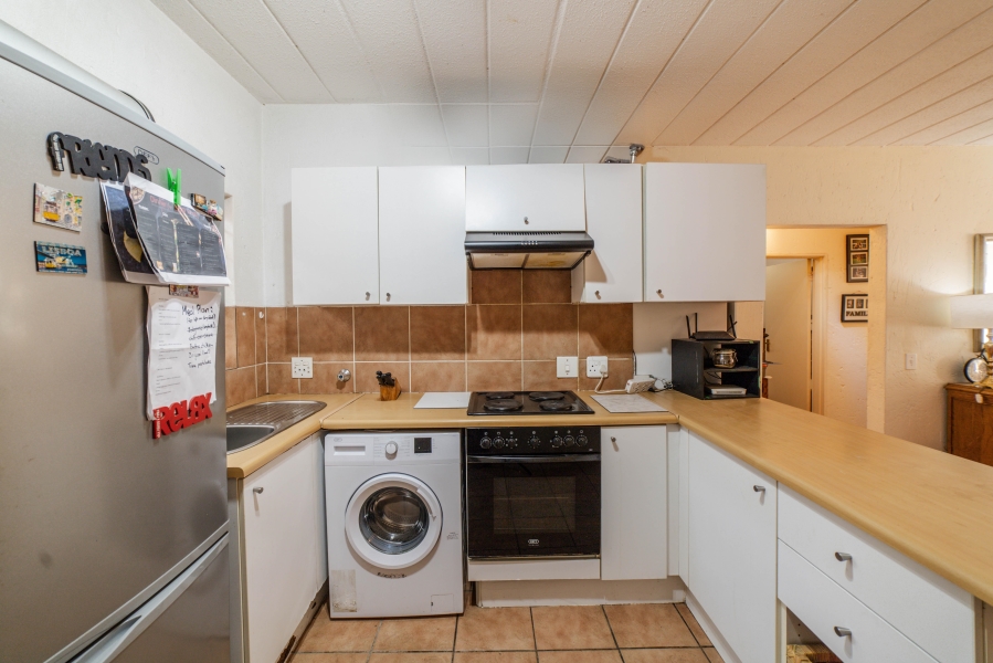 To Let 2 Bedroom Property for Rent in Douglasdale Gauteng