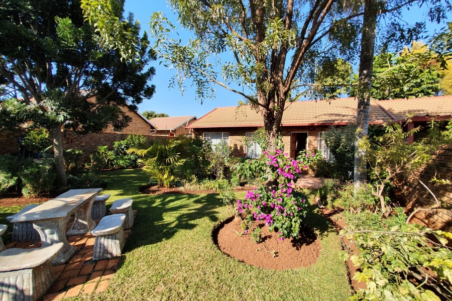 To Let 2 Bedroom Property for Rent in Annlin Gauteng