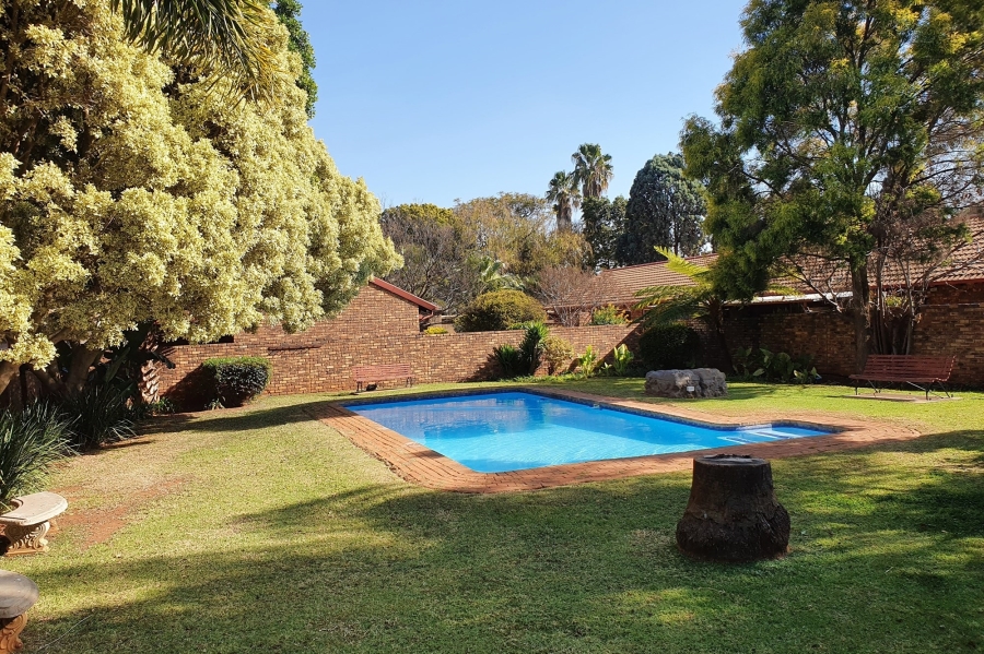 To Let 2 Bedroom Property for Rent in Annlin Gauteng