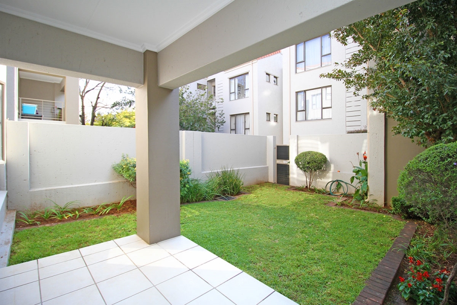 1 Bedroom Property for Sale in Bryanston Gauteng