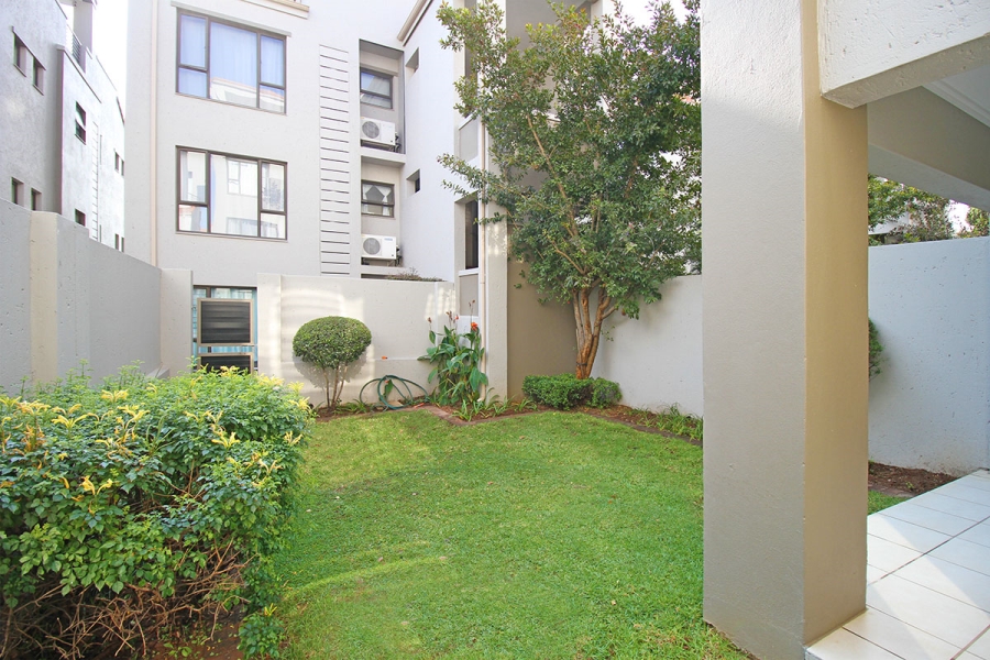 1 Bedroom Property for Sale in Bryanston Gauteng