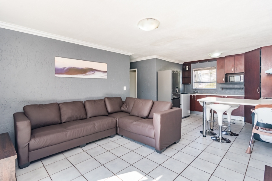 3 Bedroom Property for Sale in Breaunanda Gauteng