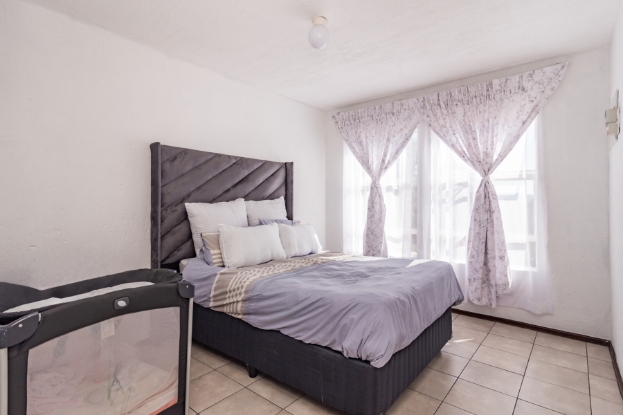 3 Bedroom Property for Sale in Breaunanda Gauteng
