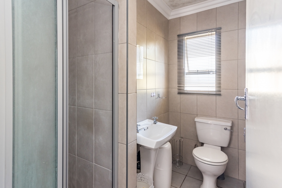 3 Bedroom Property for Sale in Breaunanda Gauteng