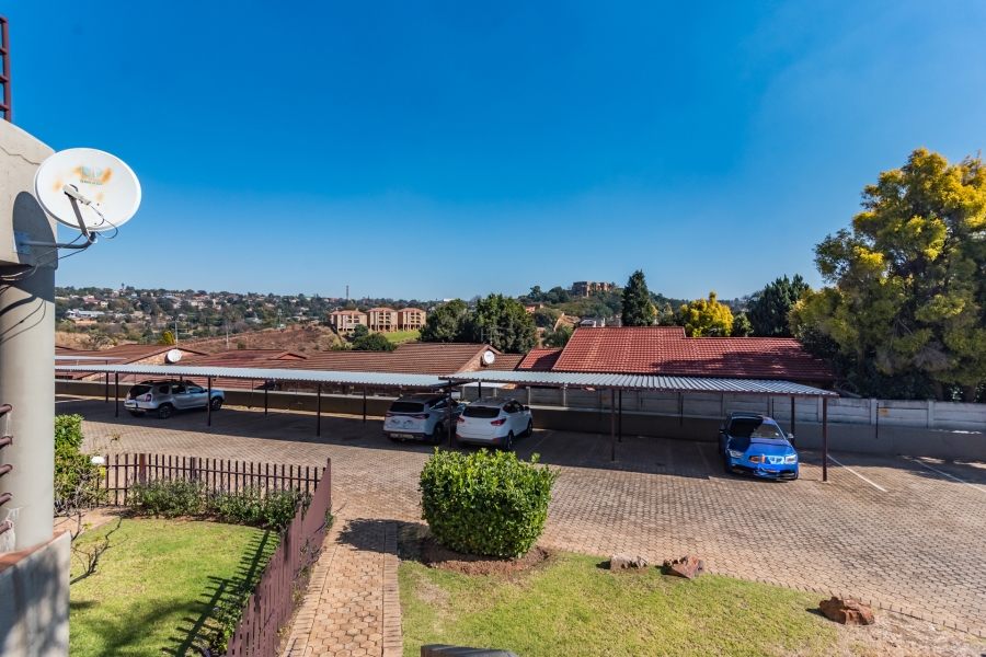 3 Bedroom Property for Sale in Breaunanda Gauteng