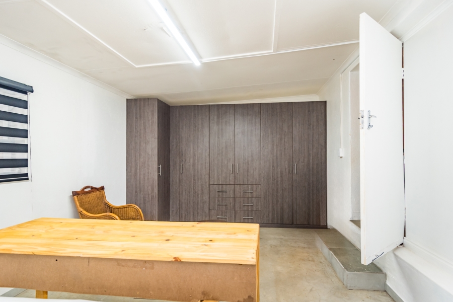 5 Bedroom Property for Sale in Discovery Gauteng