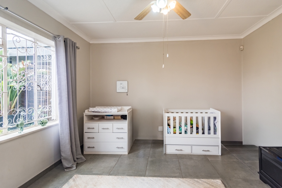 5 Bedroom Property for Sale in Discovery Gauteng