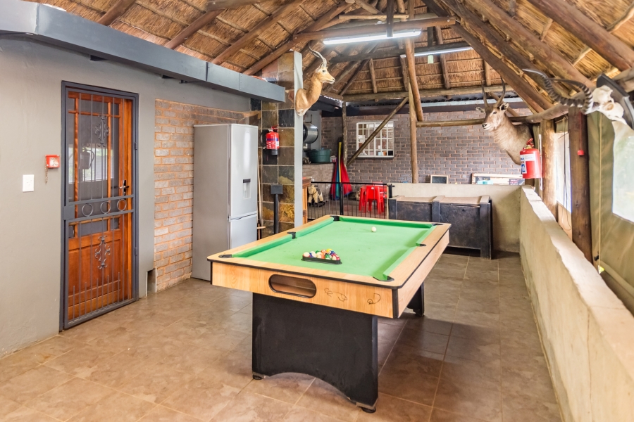 5 Bedroom Property for Sale in Discovery Gauteng