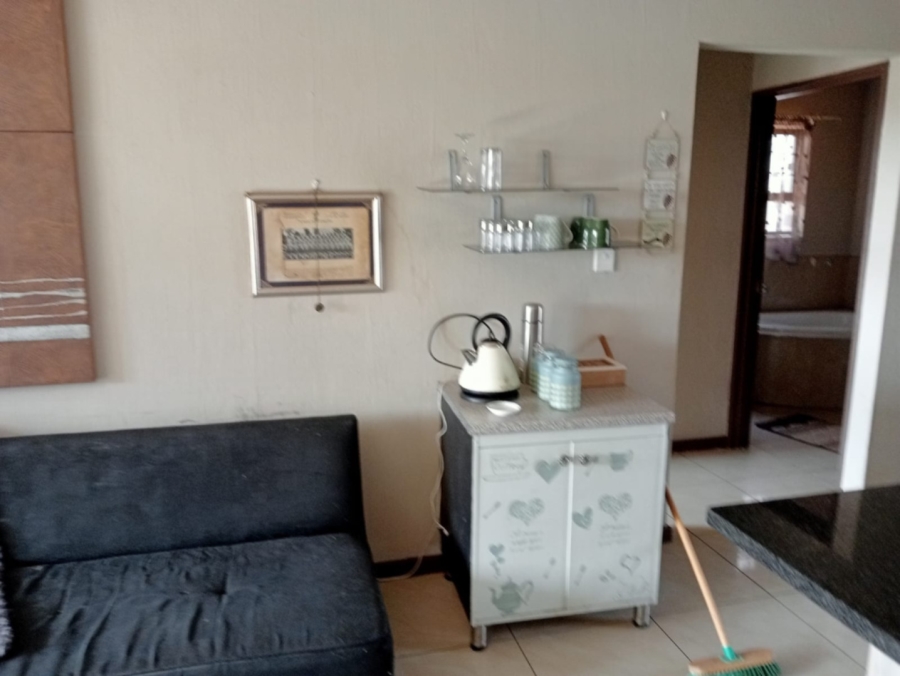 2 Bedroom Property for Sale in Brentwood Gauteng