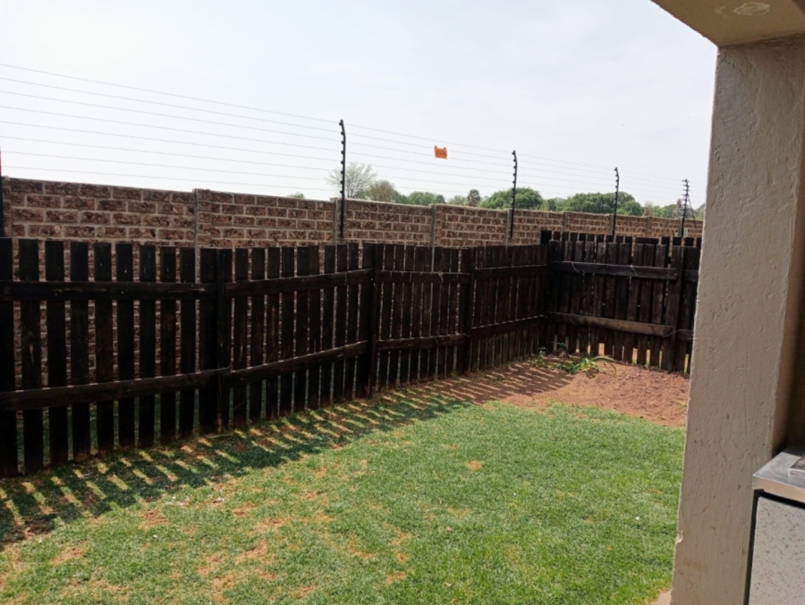 2 Bedroom Property for Sale in Brentwood Gauteng
