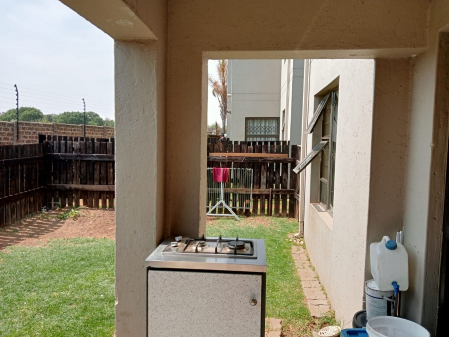 2 Bedroom Property for Sale in Brentwood Gauteng