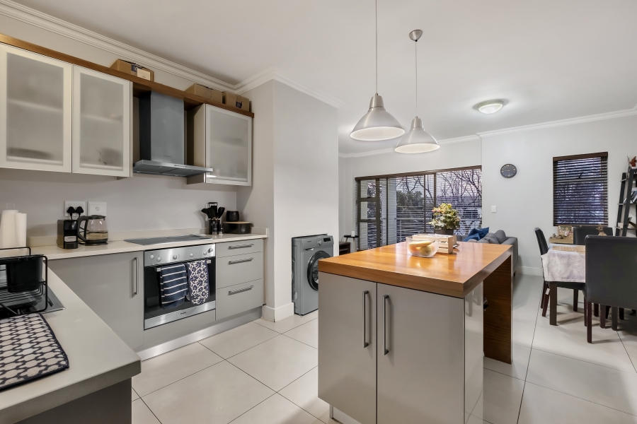 2 Bedroom Property for Sale in Wendywood Gauteng