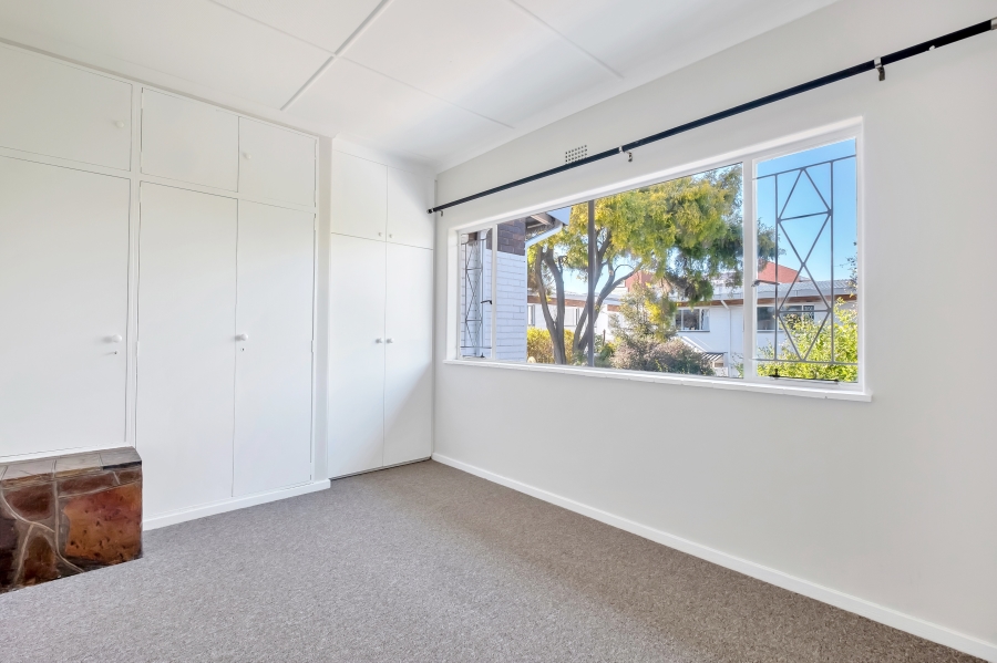 2 Bedroom Property for Sale in Linden Gauteng