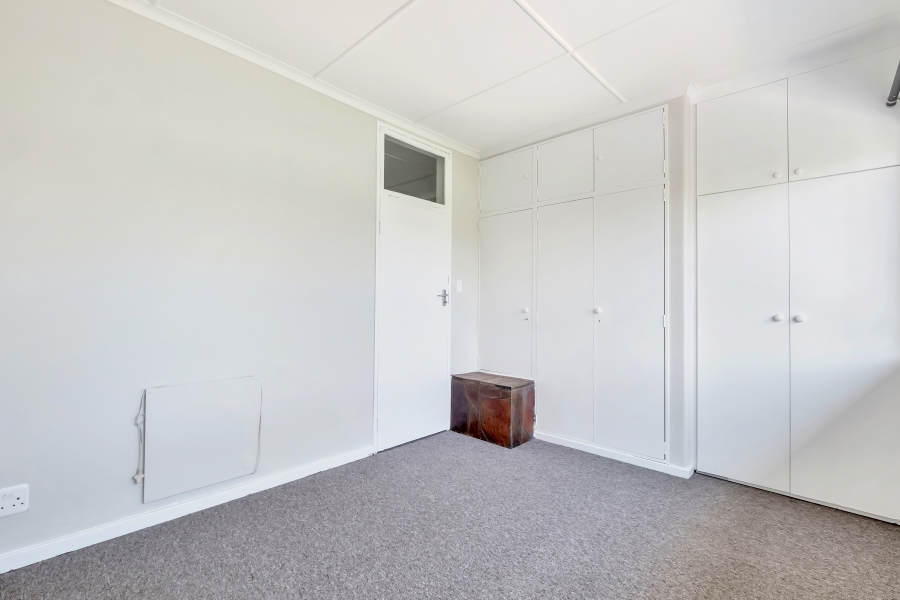 2 Bedroom Property for Sale in Linden Gauteng