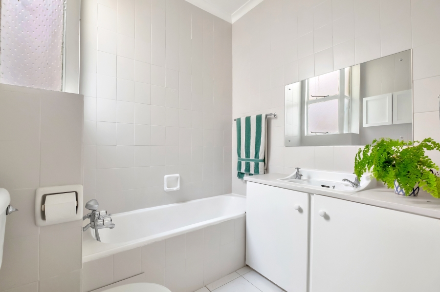 2 Bedroom Property for Sale in Linden Gauteng