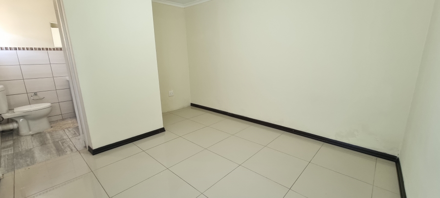 6 Bedroom Property for Sale in Kensington Gauteng