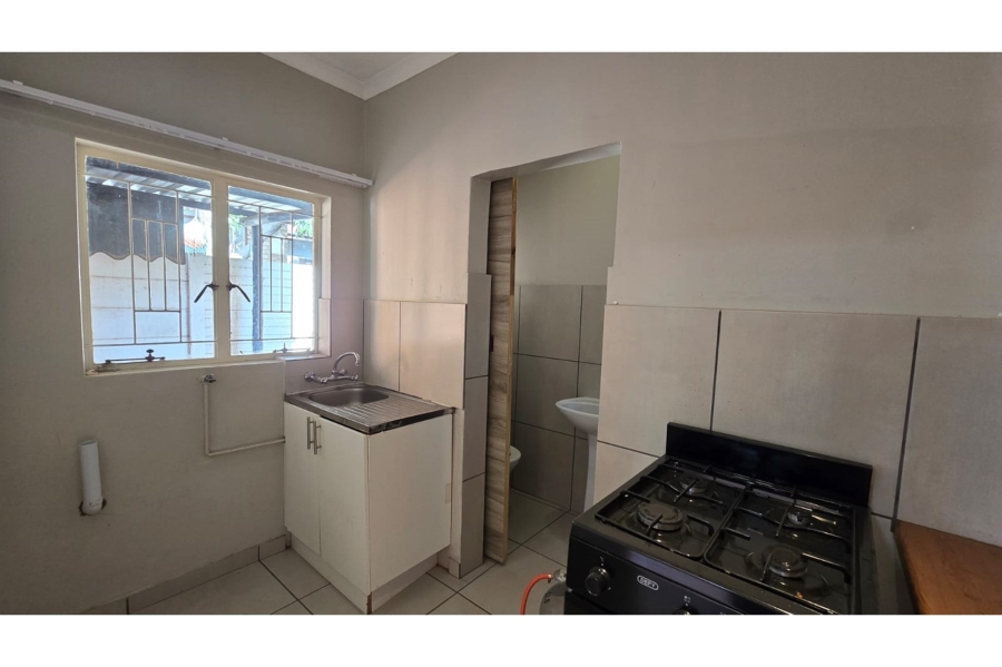 To Let 1 Bedroom Property for Rent in Magalieskruin Gauteng