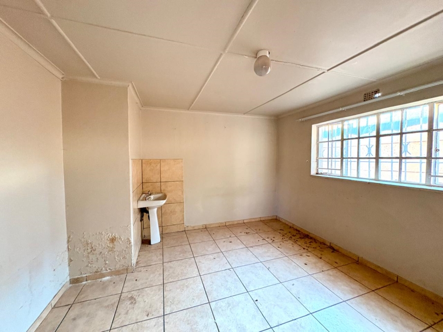 4 Bedroom Property for Sale in Dalpark Gauteng