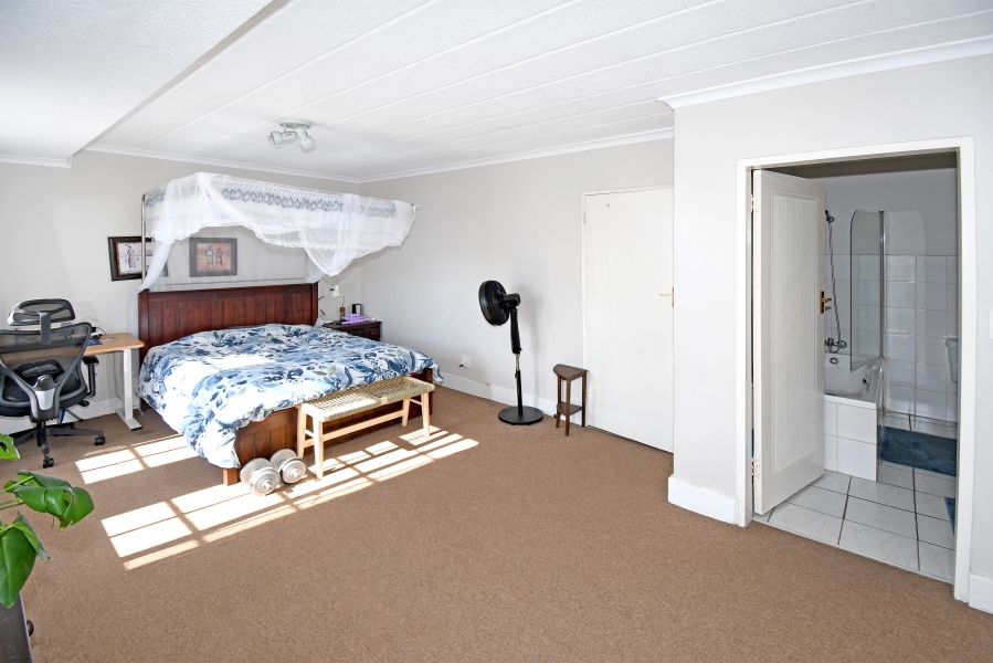 2 Bedroom Property for Sale in Morningside Gauteng