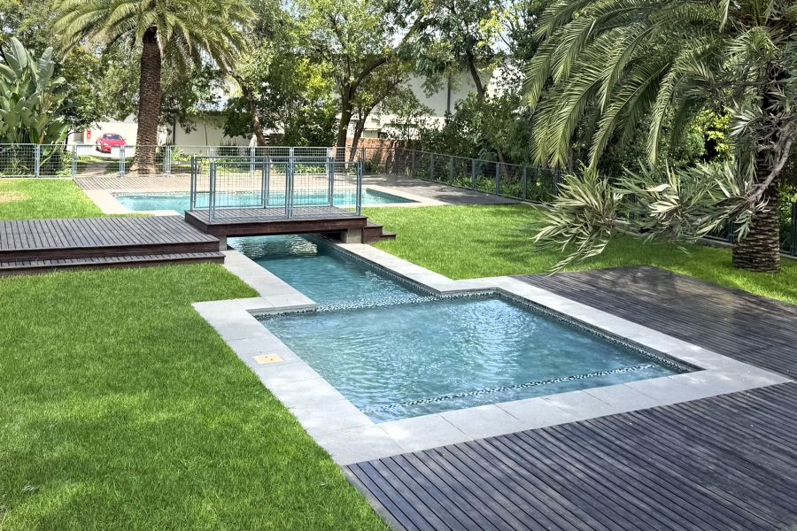 3 Bedroom Property for Sale in Crowthorne AH Gauteng