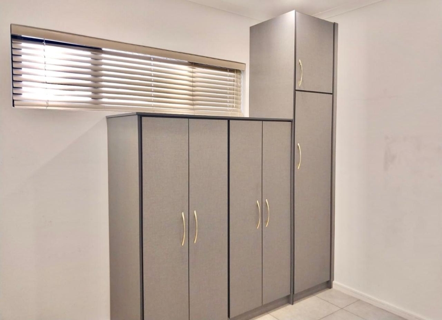 2 Bedroom Property for Sale in Greenstone Park Estate Gauteng