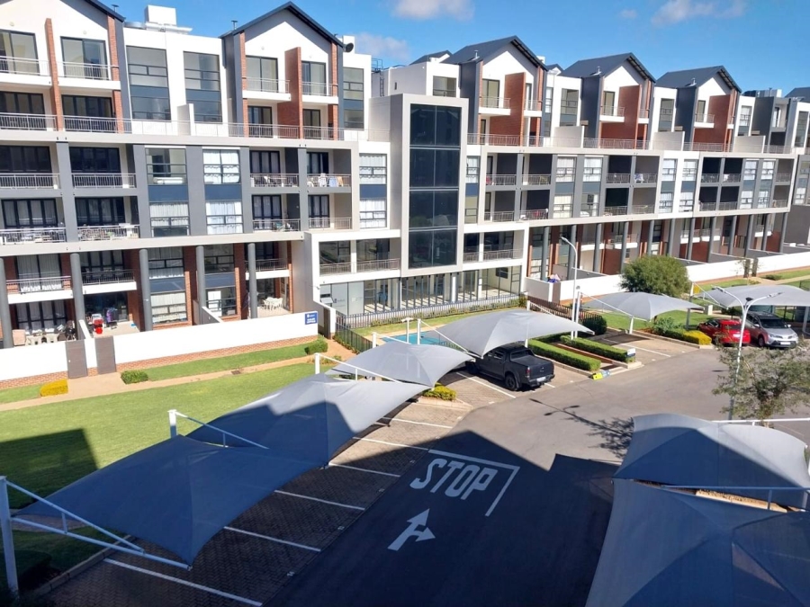 2 Bedroom Property for Sale in Greenstone Park Estate Gauteng
